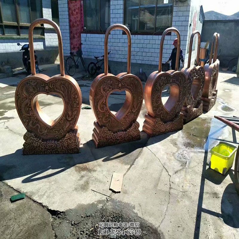 运城景观同心锁雕塑供应,艺术雕塑,现代锁子雕塑供求 运城景观同心锁雕塑供应,艺术雕塑,现代锁子雕塑供求